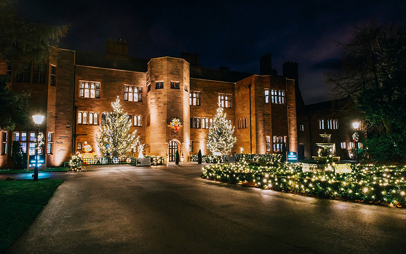 Abbey House Hotel recruits for Christmas season ©Abbey House Hotel