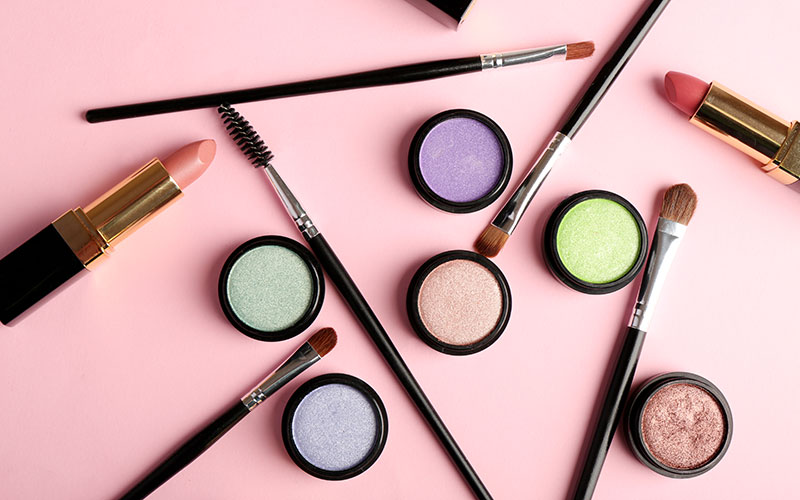 cosmetic firm on recruitment drive