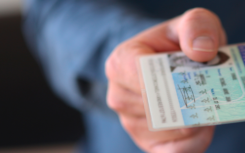 settled status, citizen's ID card