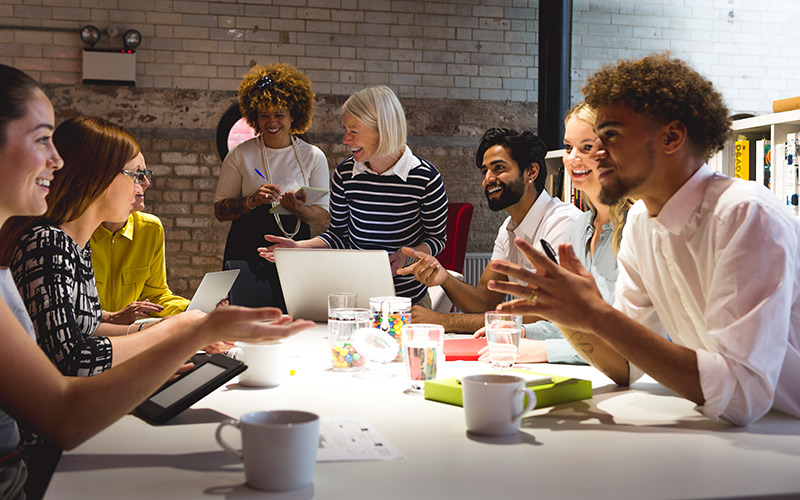 office workers, relaxed dress code