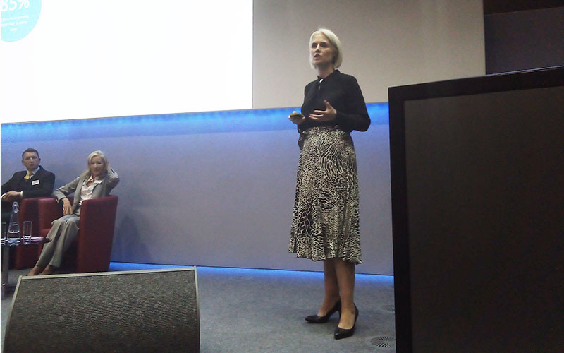 Dr Fiona Geaney
