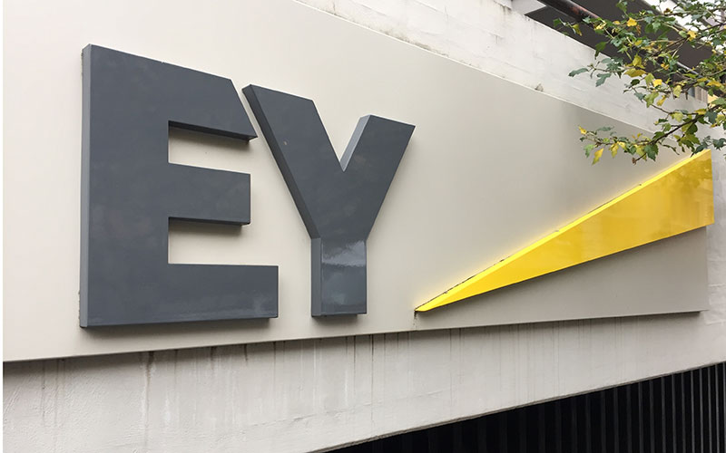 EY logo