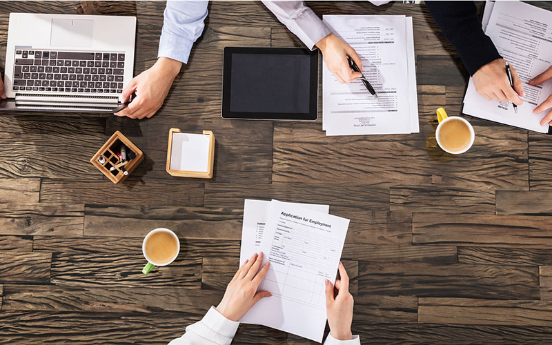 perm hiring number down, temp billings up