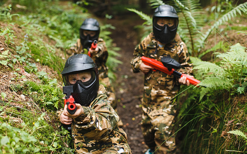 kids paintballing