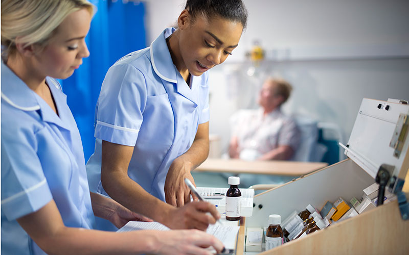 Tory manifesto pledges 50,000 nurses