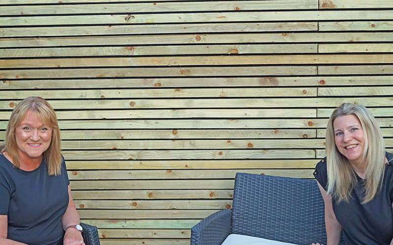 L-r: Karen Brodie and Helen Purbrick