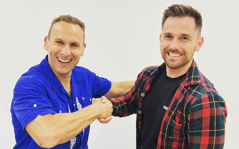 Chris Dunning-Walton hands over to Ben Craig ©InfoSec People