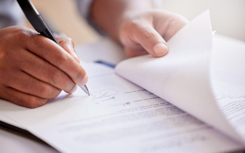 Staffline wins major logistics contract © PeopleImages.com, Yuri A, Shutterstock