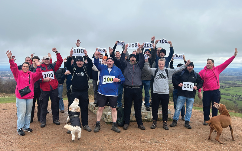 peter heap centre blue wrekin 100 challenge_credit_jonlee.
