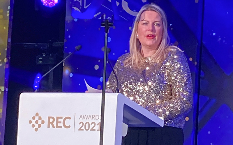 Employment minister Mims Davies speaking at the REC Awards ©DeeDee Doke