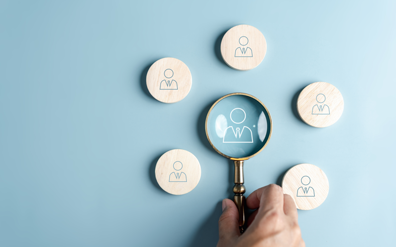 Guidance for payment through umbrellas ©MMD Creative, Shutterstock